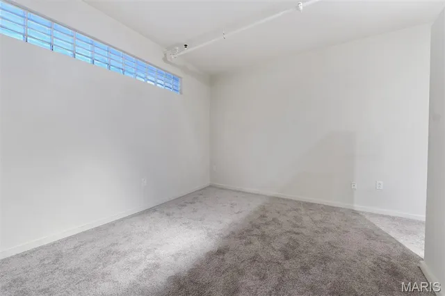 $279,900 | 915 Olive Street, Unit 910, St. Louis, MO 63101