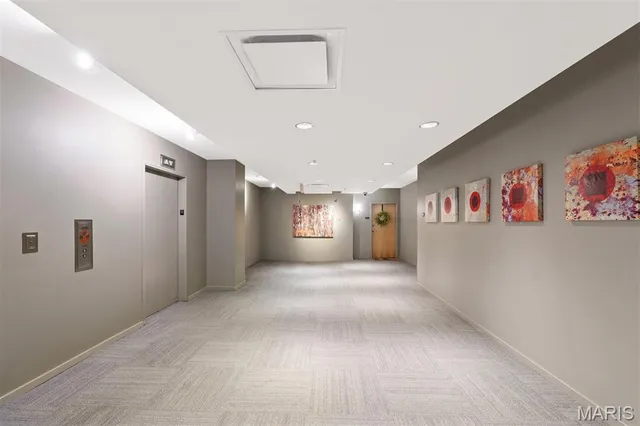 $279,900 | 915 Olive Street, Unit 910, St. Louis, MO 63101