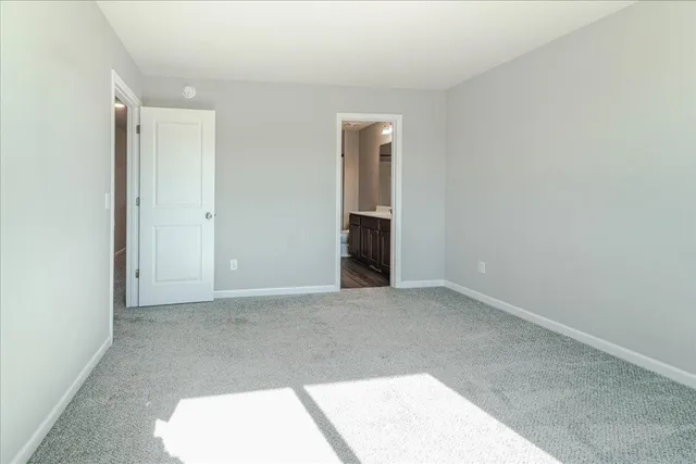 $375,000 | 922 Prestwick Drive, Belle Plaine, MN 56011