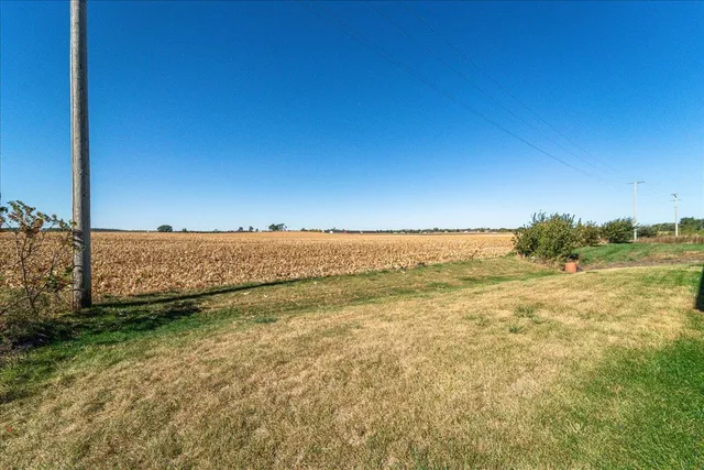 $375,000 | 922 Prestwick Drive, Belle Plaine, MN 56011