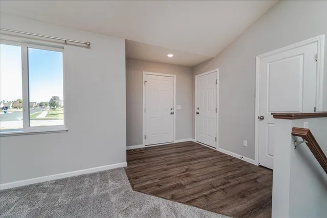 $375,000 | 922 Prestwick Drive, Belle Plaine, MN 56011