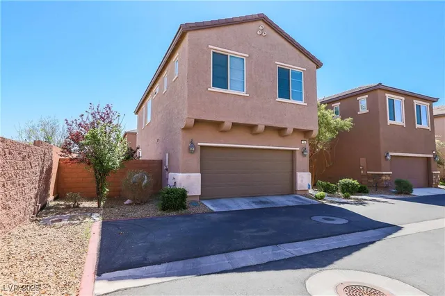 $2,050 | 716 Calamus Palm Place, Henderson, NV 89011