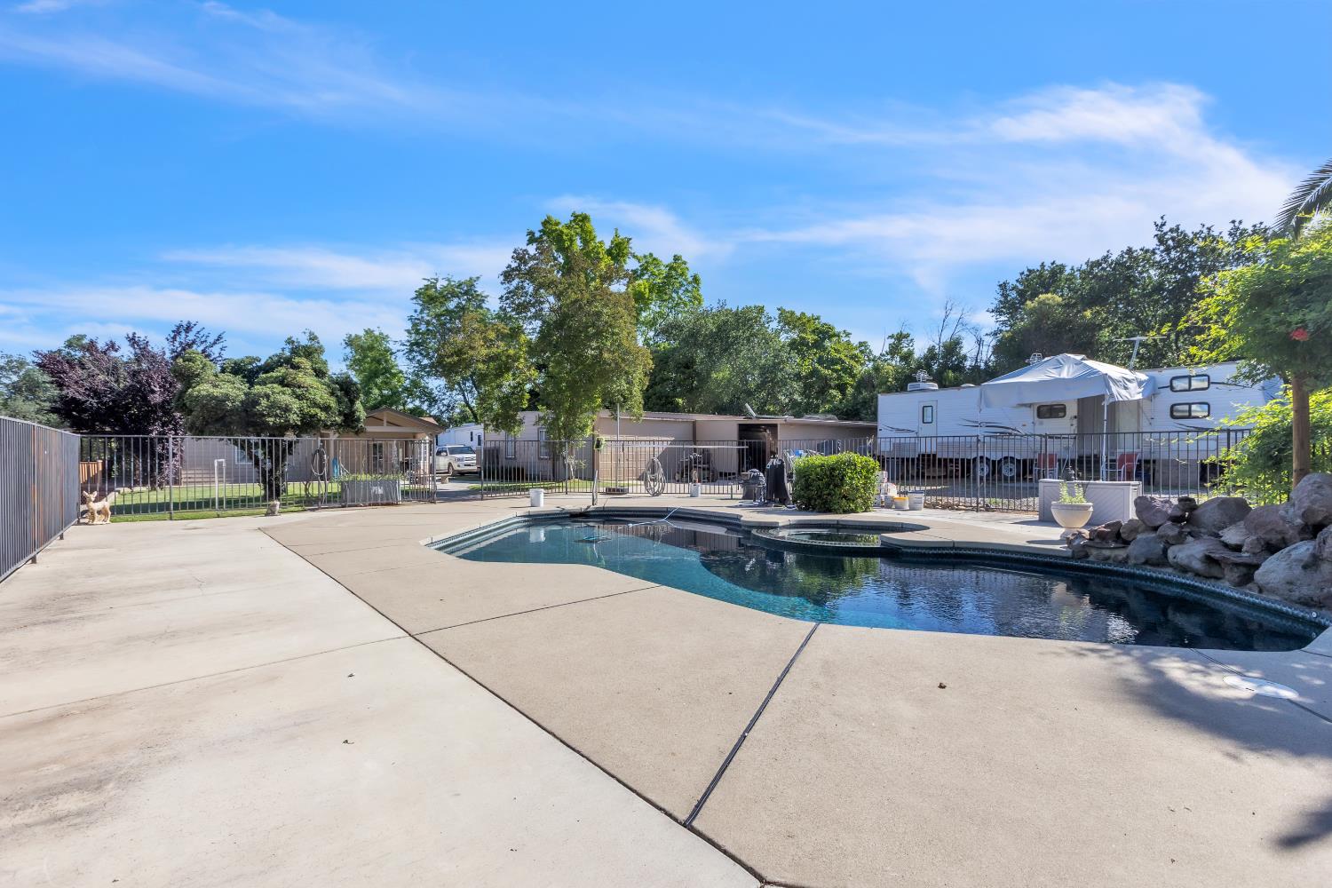 7568 Cripple Creek Road Citrus Heights, CA 95610 - Photo 2 of 46