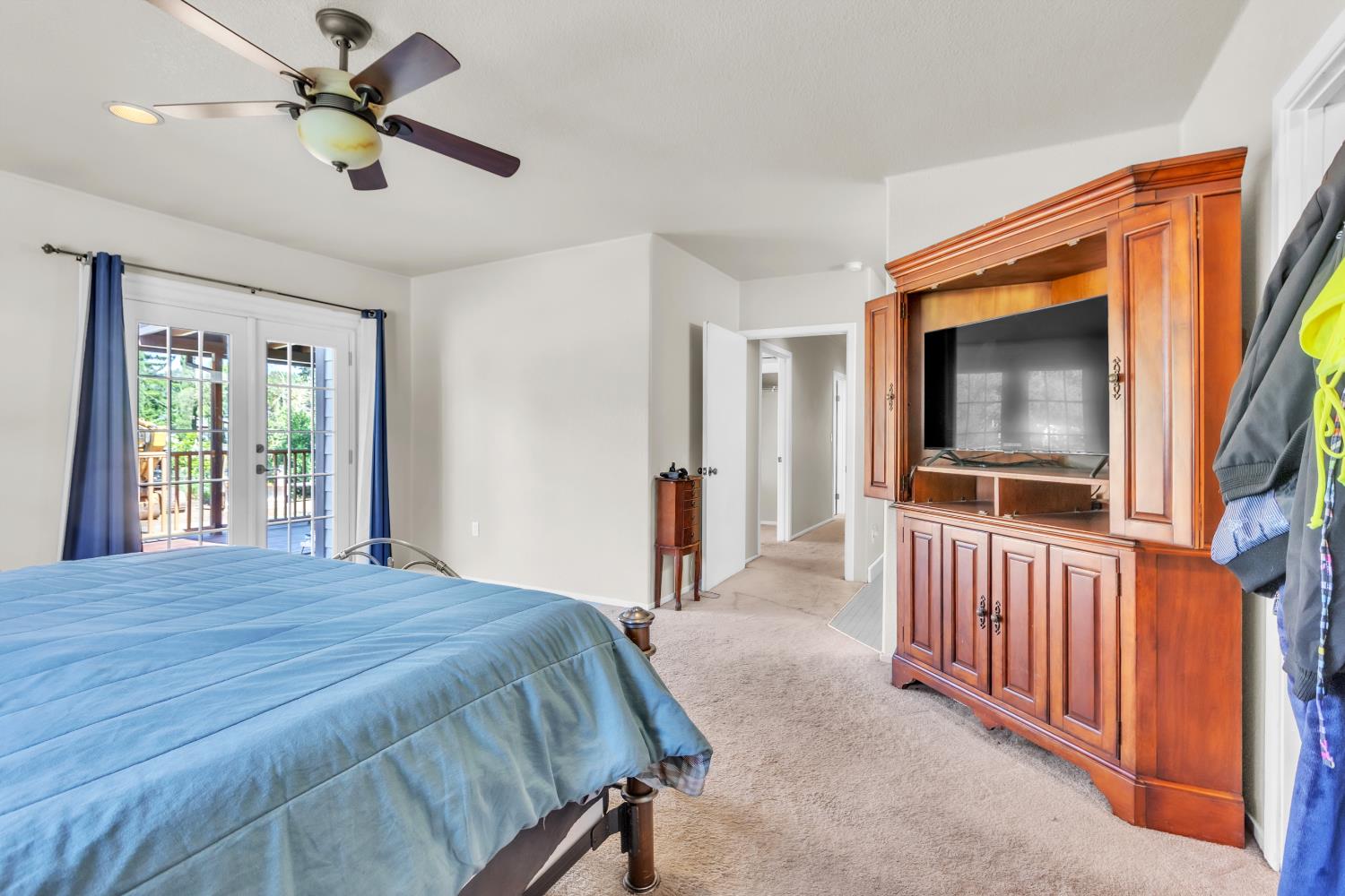 7568 Cripple Creek Road Citrus Heights, CA 95610 - Photo 31 of 46