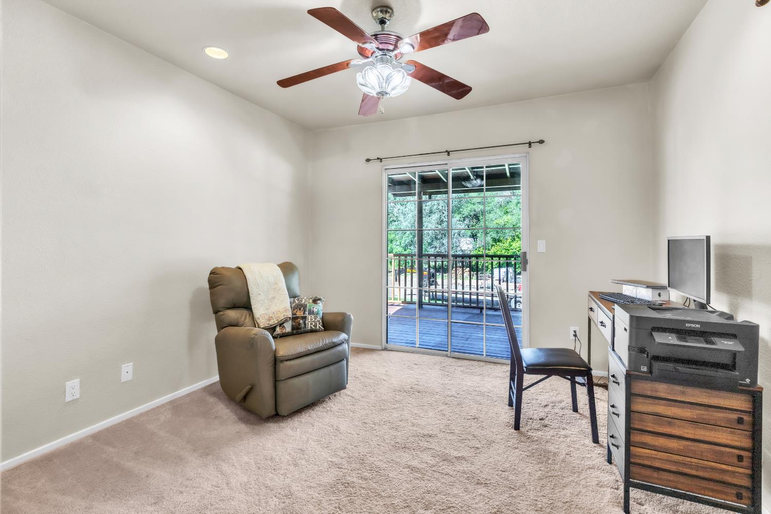 7568 Cripple Creek Road Citrus Heights, CA 95610 - Photo 32 of 46