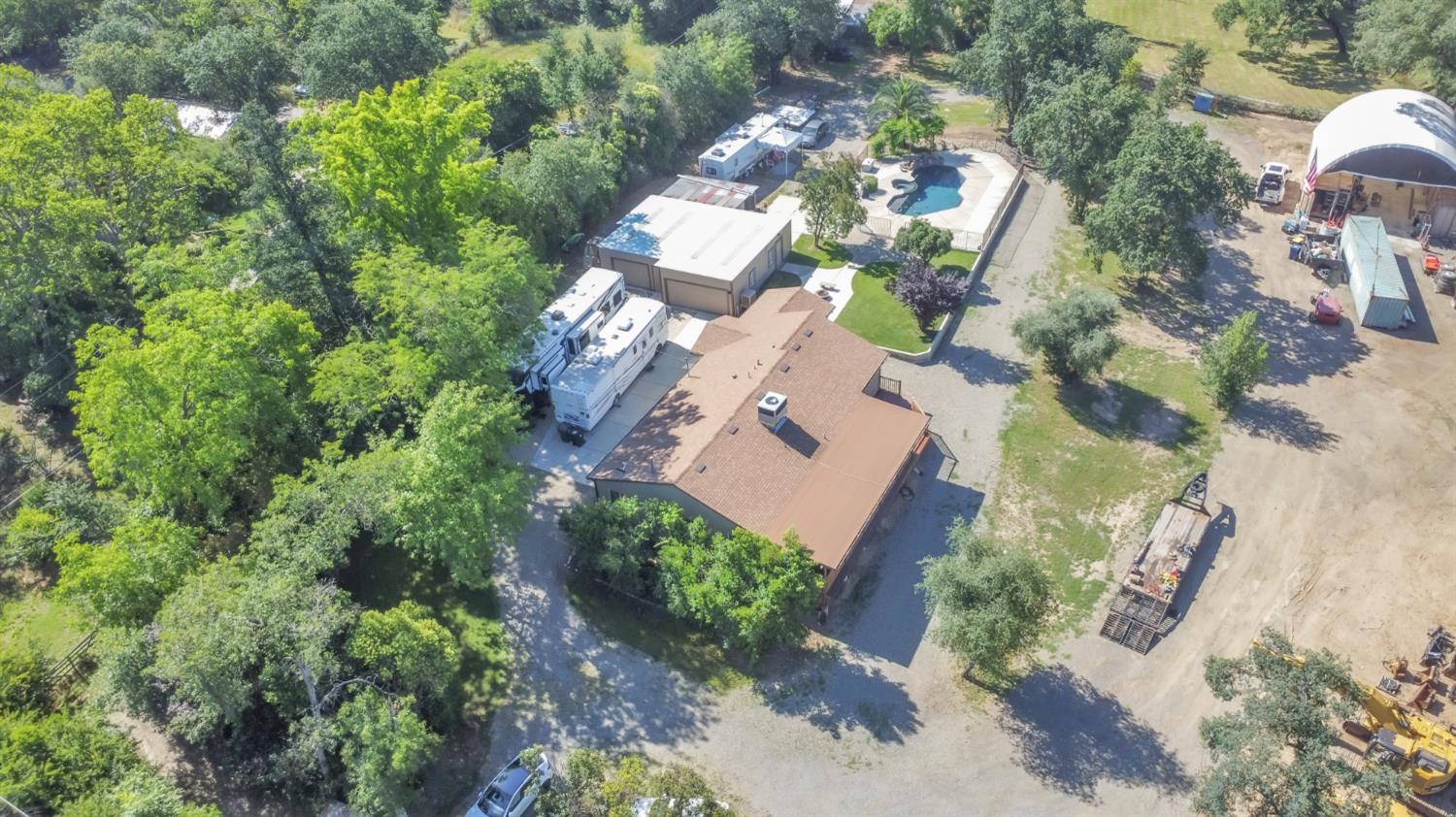 7568 Cripple Creek Road Citrus Heights, CA 95610 - Photo 4 of 46