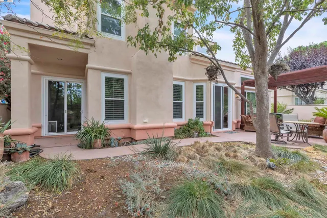 $1,399,000 | 4385 Diavila Avenue, Pleasanton, CA 94588