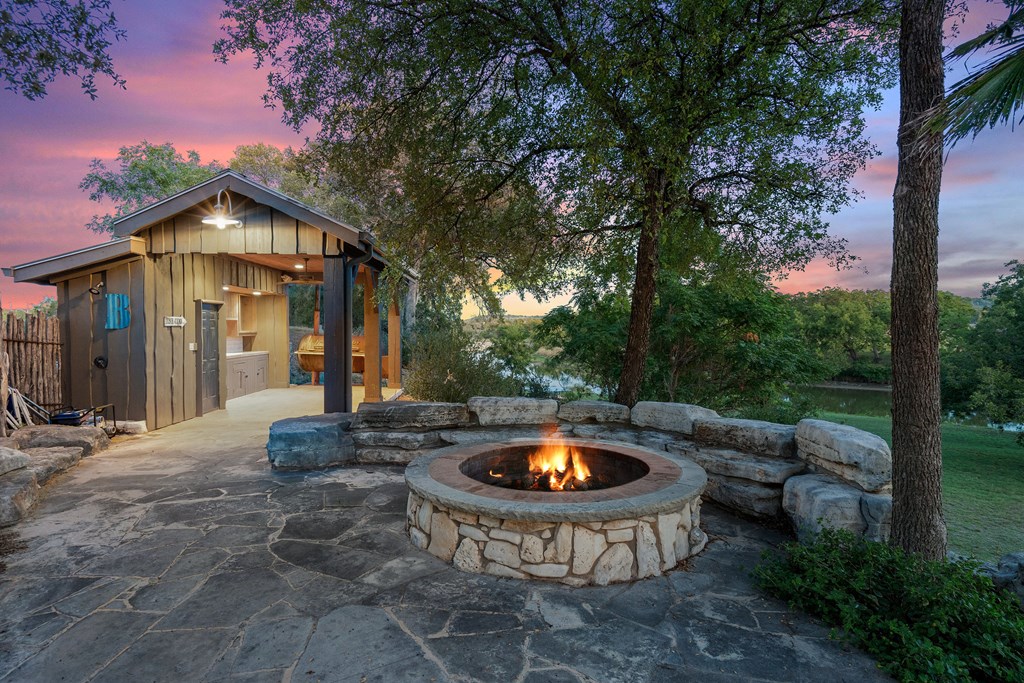 4455 Morris Ranch Road Fredericksburg, TX 78624 - Photo 12 of 74 Gallery Image 12