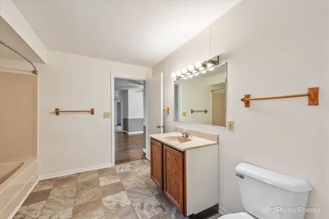 $449,999 | 22517 Carmack Road, Marengo, IL 60152