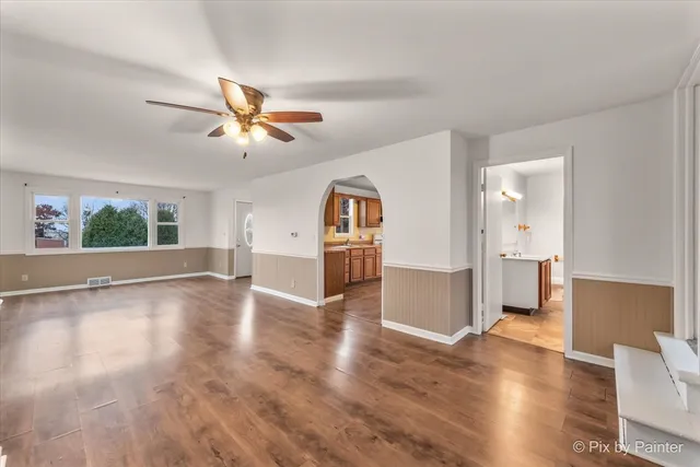 $449,999 | 22517 Carmack Road, Marengo, IL 60152