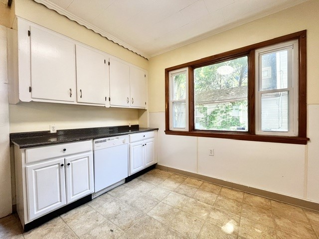 75 Alexander Street Rochester, NY 14620 - Photo 36 of 50 Downstairs Kitchen