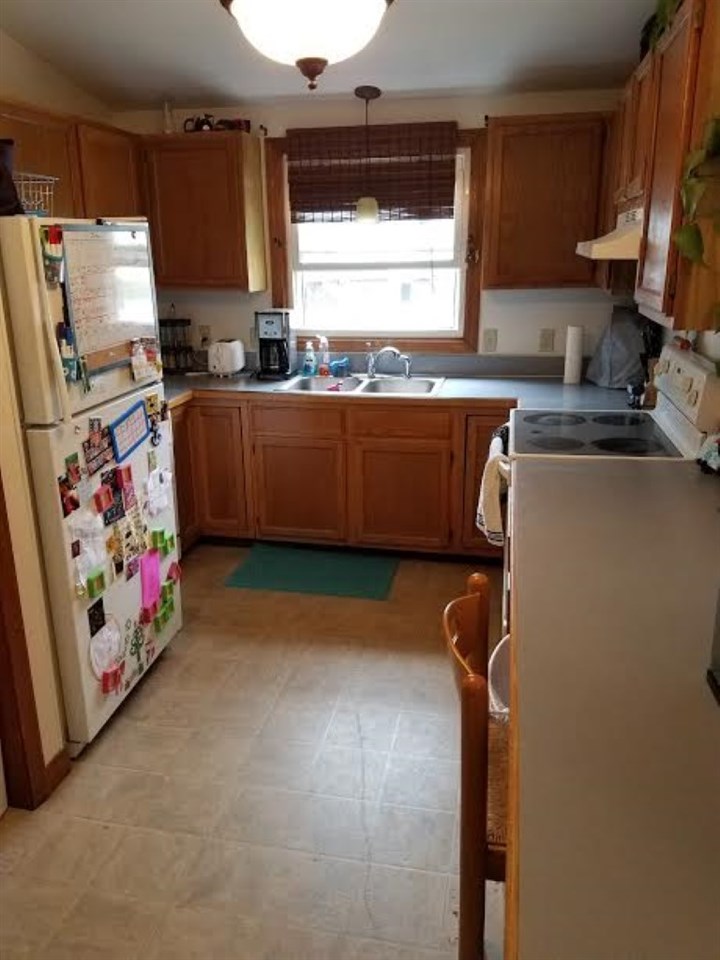 881 Mammoth Road, Unit 6 Manchester, NH 03104 - Photo 9 of 14