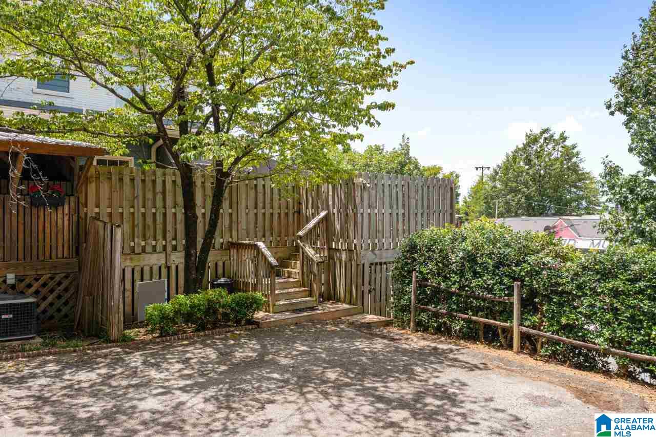 801 30th Street South Birmingham, AL 35205 - Photo 4 of 29