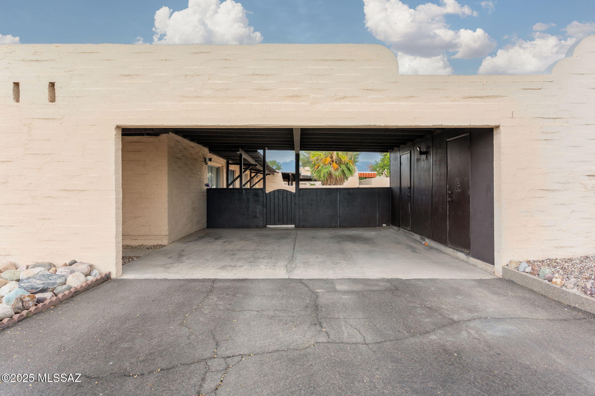 285 South Kolb Road, Unit 10 Tucson, AZ 85710 - Photo 4 of 42