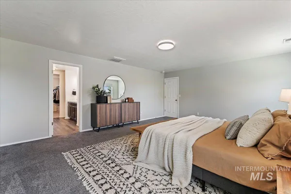 $529,000 | 777 South Flintstone Avenue, Meridian, ID 83642