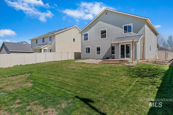 $529,000 | 777 South Flintstone Avenue, Meridian, ID 83642