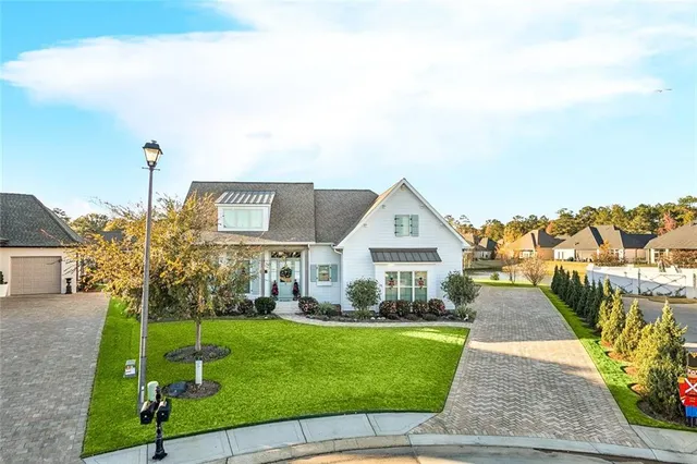 $990,000 | 201 Rue Chantilly, Covington, LA 70433