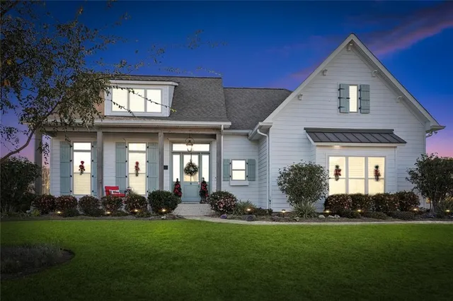 $980,000 | 201 Rue Chantilly, Covington, LA 70433