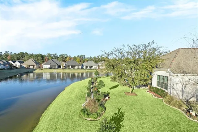 $980,000 | 201 Rue Chantilly, Covington, LA 70433