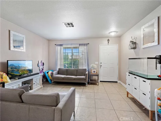 $399,900 | 15416 Kearny Drive, Adelanto, CA 92301