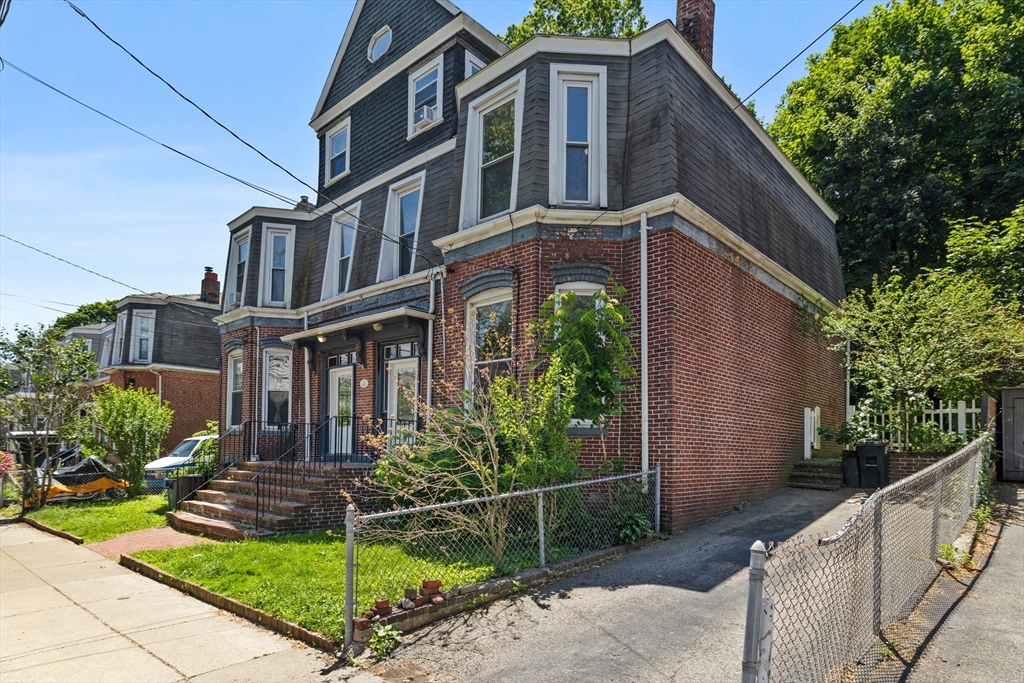 28 Newton Street Boston, MA 02135 - Photo 15 of 16
