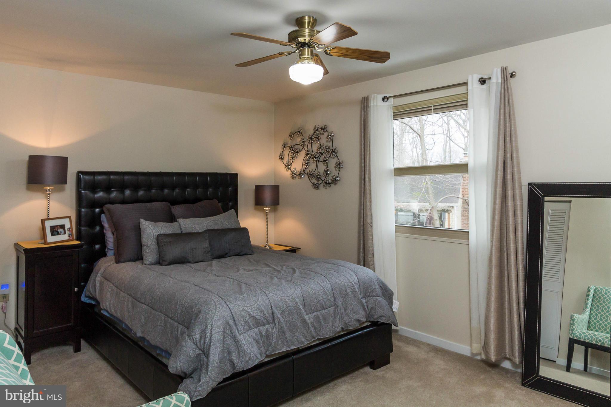 11565 Embers Court Reston, VA 20191 - Photo 5 of 25 Bedroom (Master)