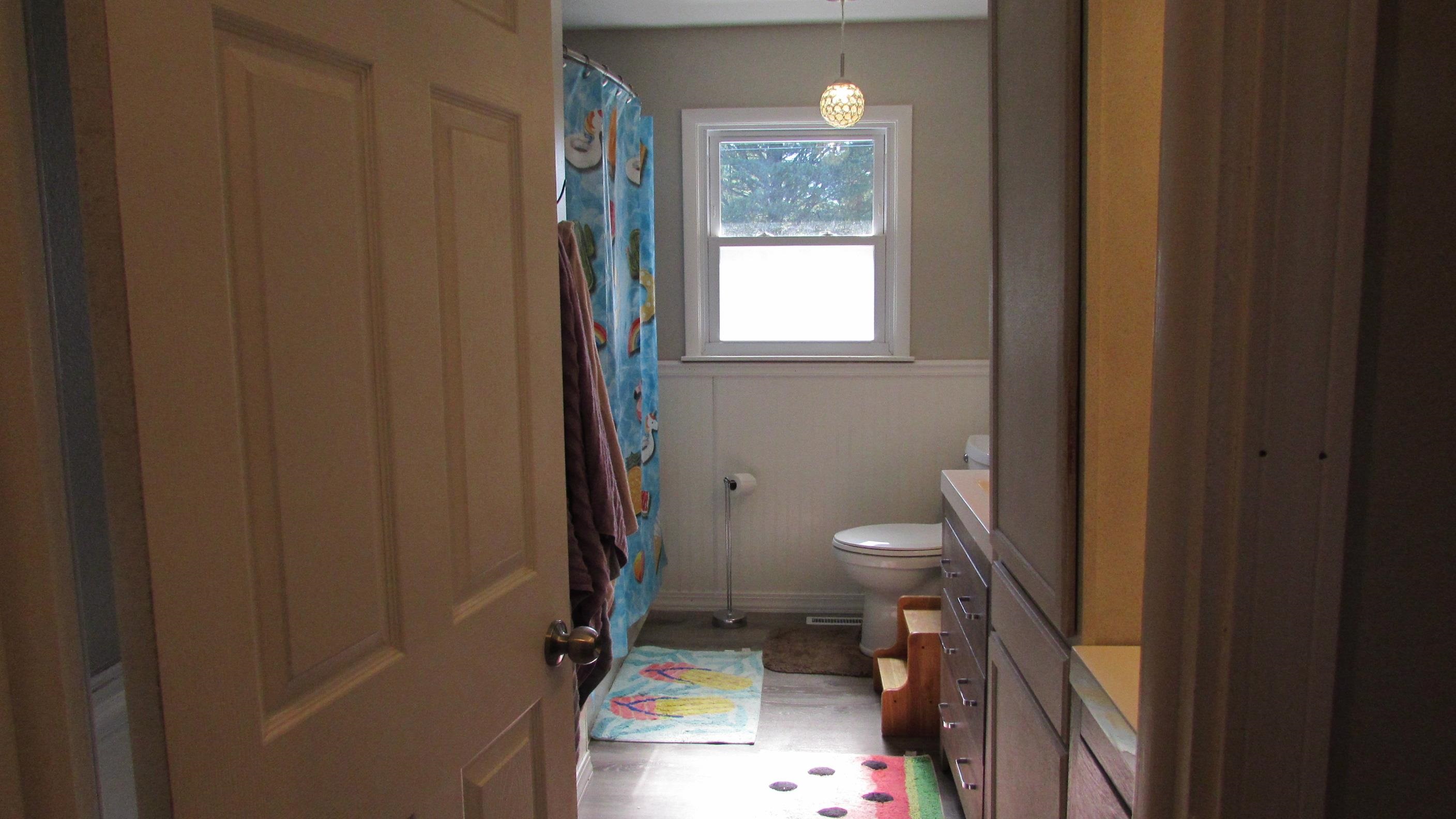 2387 S Park Beloit, WI 53511 - Photo 17 of 30