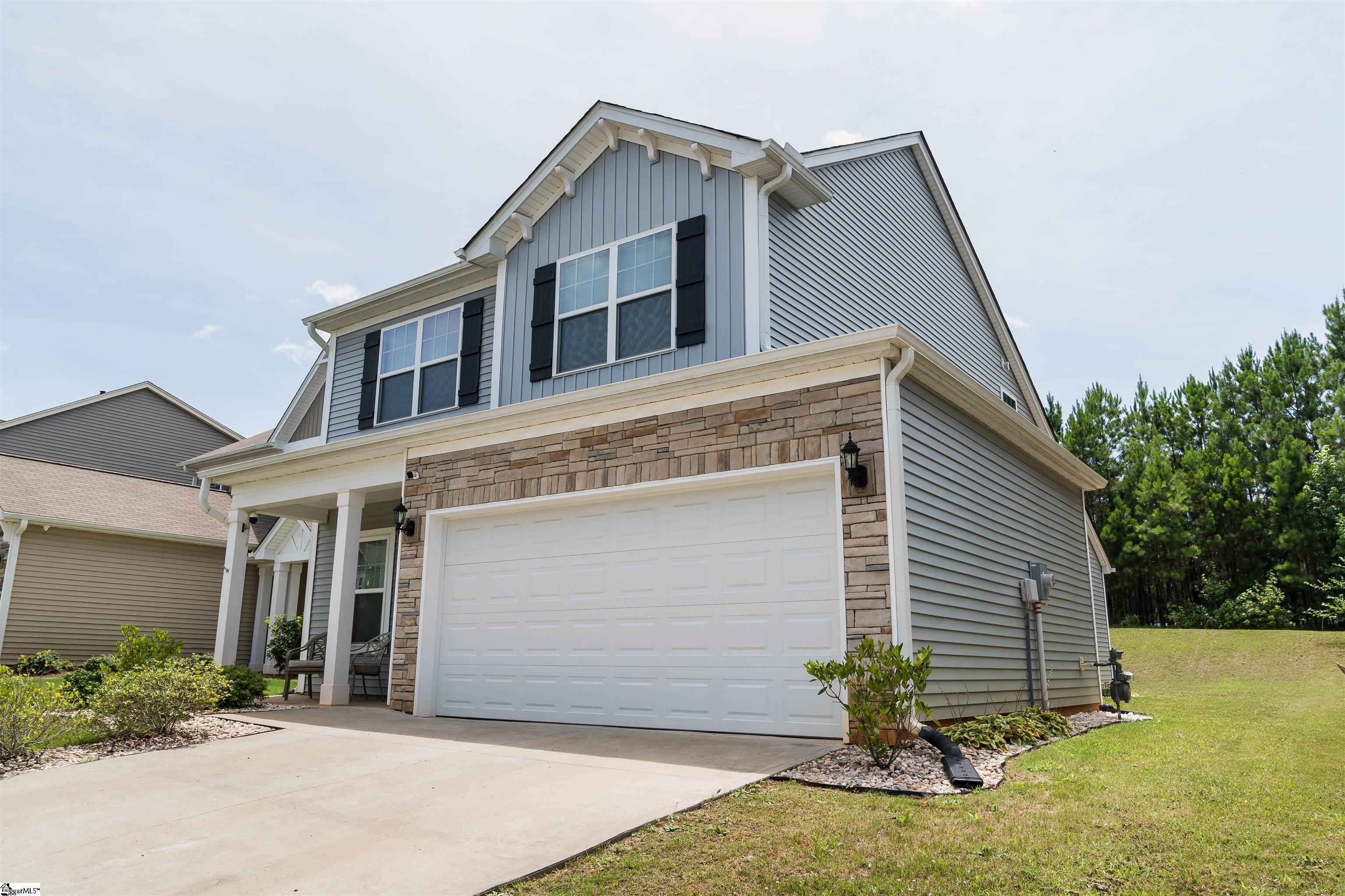 182 Eventine Way Boiling Springs, SC 29316 - Photo 3 of 33 Gallery Image 3