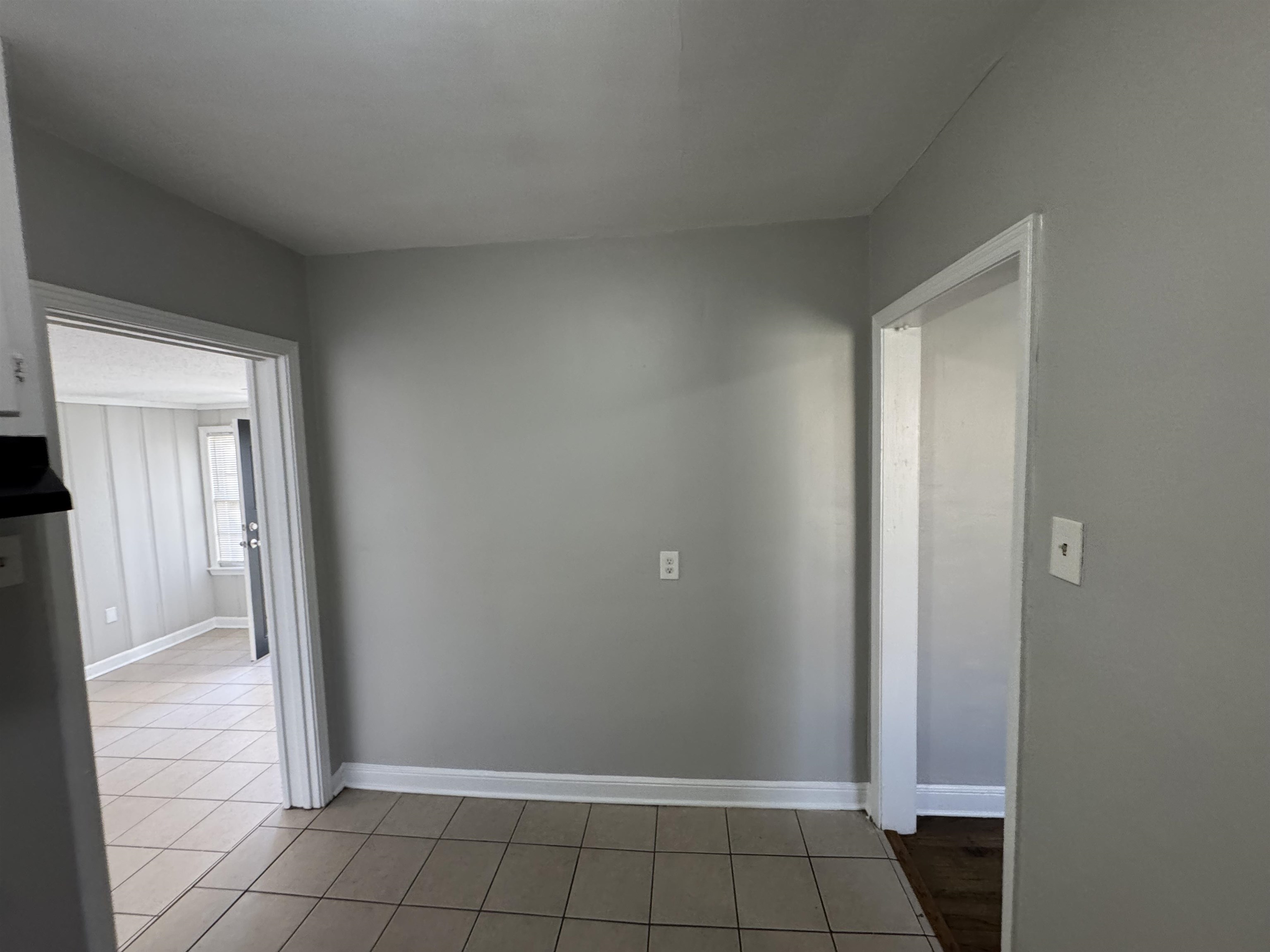 4125 Michael Road Memphis, TN 38116 - Photo 5 of 11 a view of an empty room