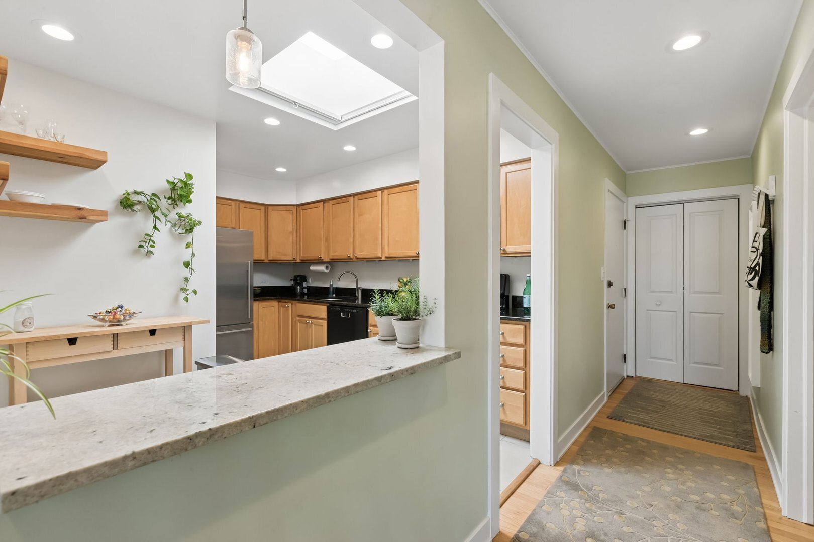 1333 Maple Avenue, Unit 5D Evanston, IL 60201 - Photo 11 of 31