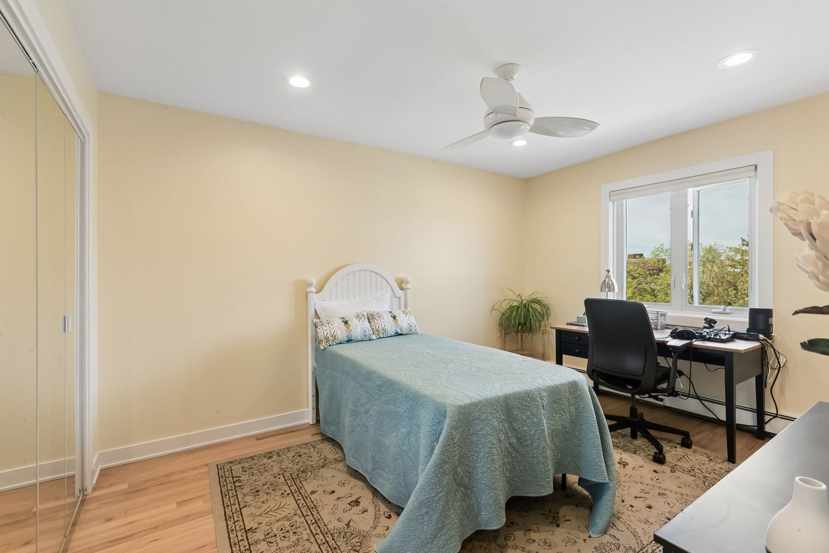 1333 Maple Avenue, Unit 5D Evanston, IL 60201 - Photo 25 of 31