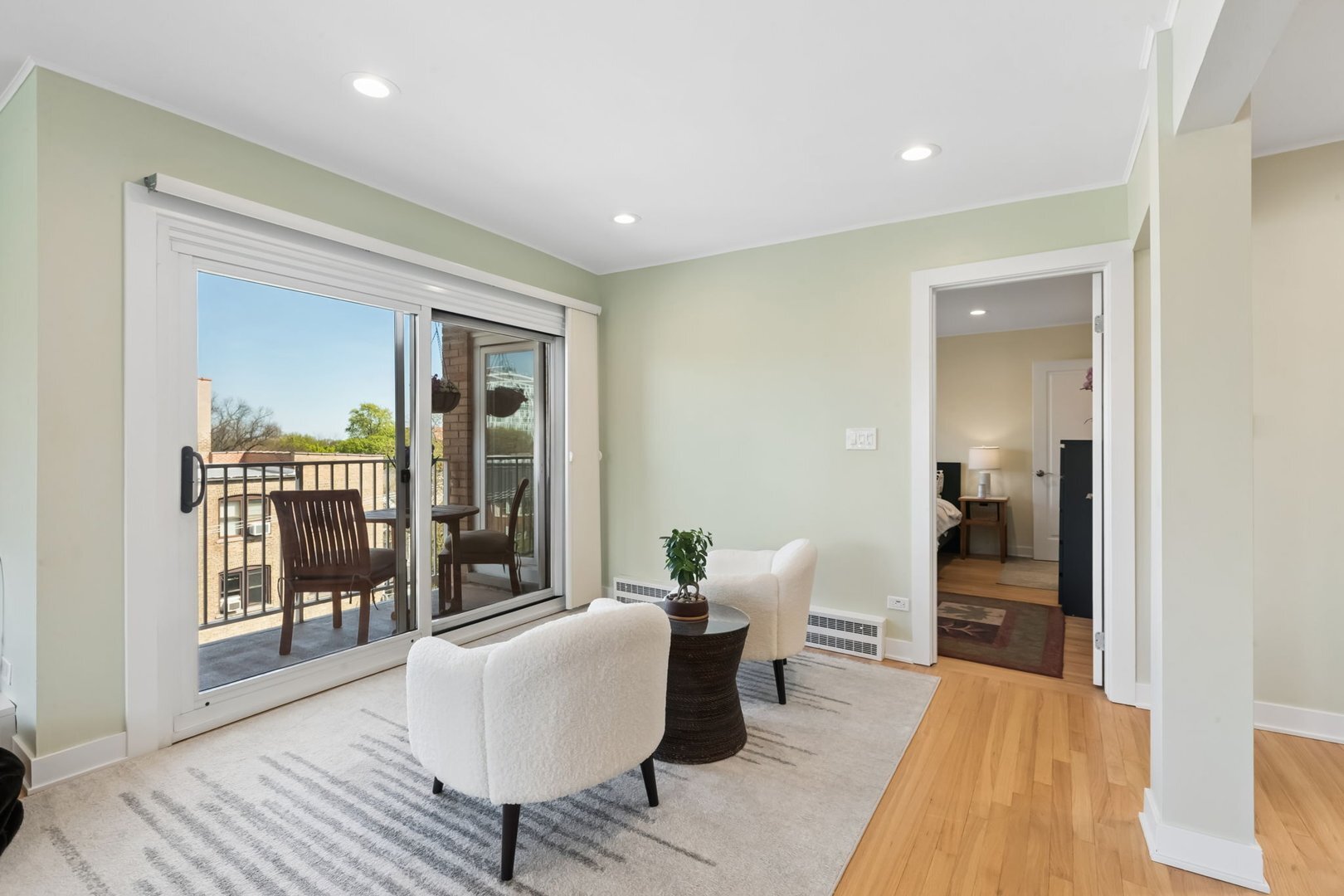1333 Maple Avenue, Unit 5D Evanston, IL 60201 - Photo 6 of 31