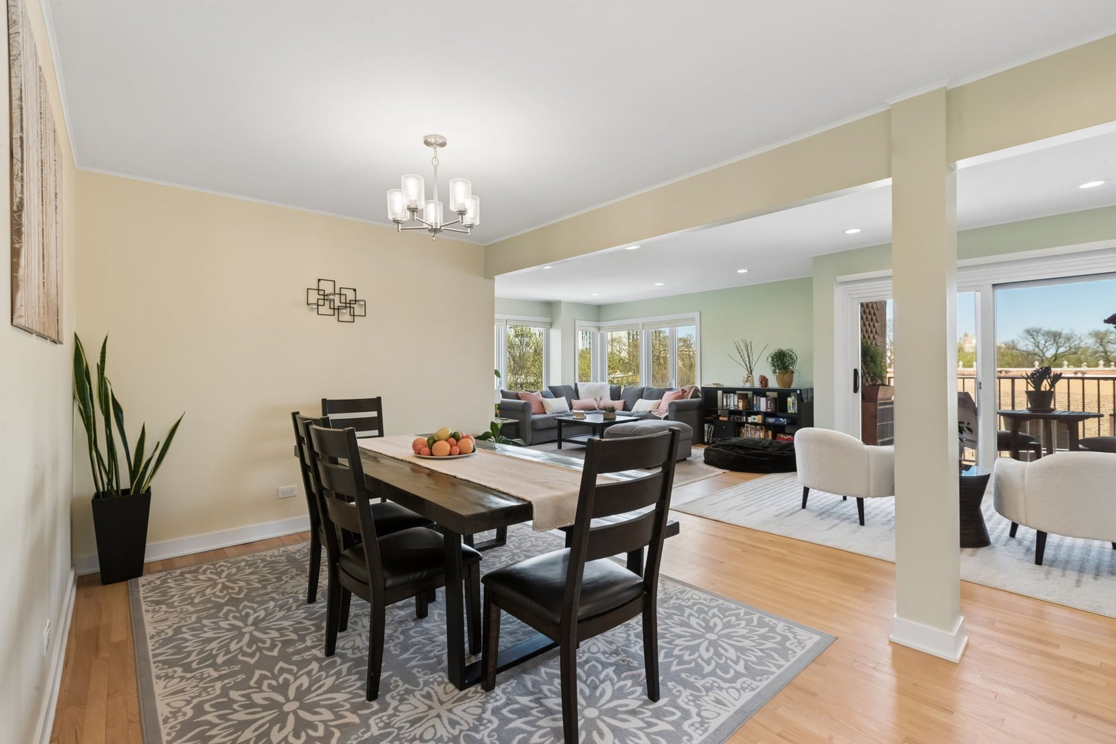 1333 Maple Avenue, Unit 5D Evanston, IL 60201 - Photo 10 of 31