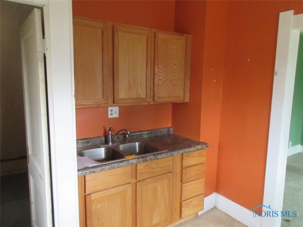 1002 Patchen Road Oregon, OH 43616 - Photo 6 of 20 Gallery Image 6