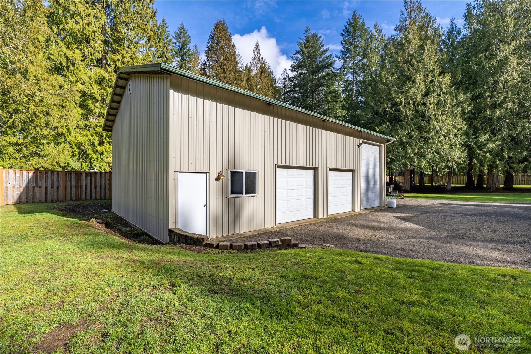 4545 Steamboat Island Road Northwest Olympia, WA 98502 - Photo 33 of 37