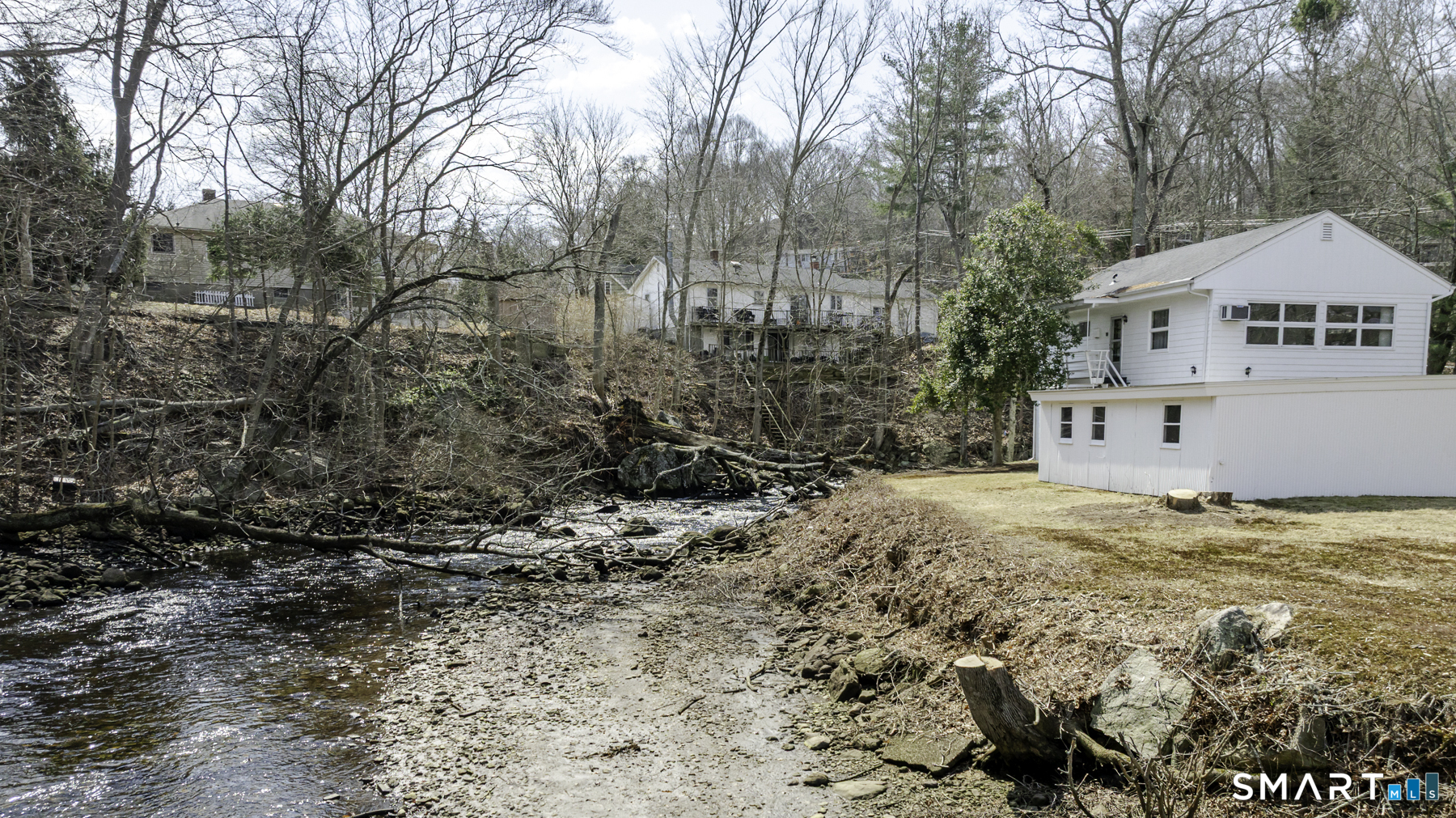 101 Old Norwich Road Waterford, CT 06375 - Photo 11 of 40