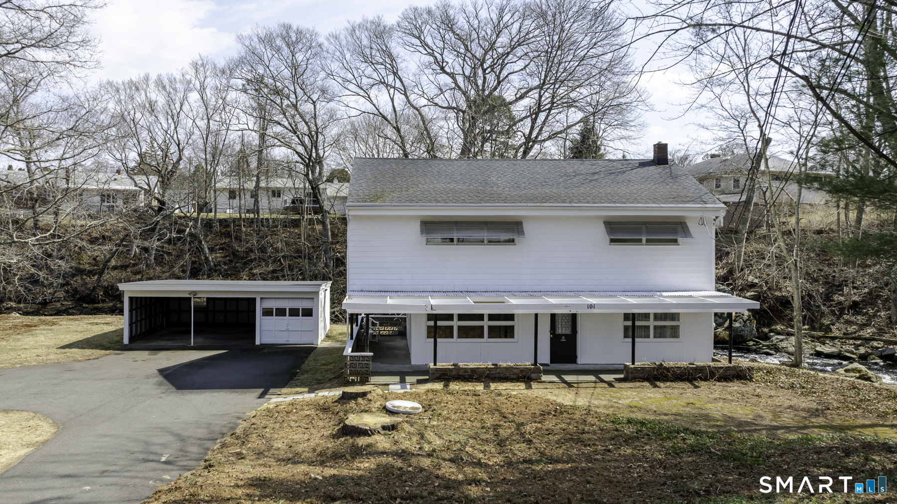 101 Old Norwich Road Waterford, CT 06375 - Photo 2 of 40