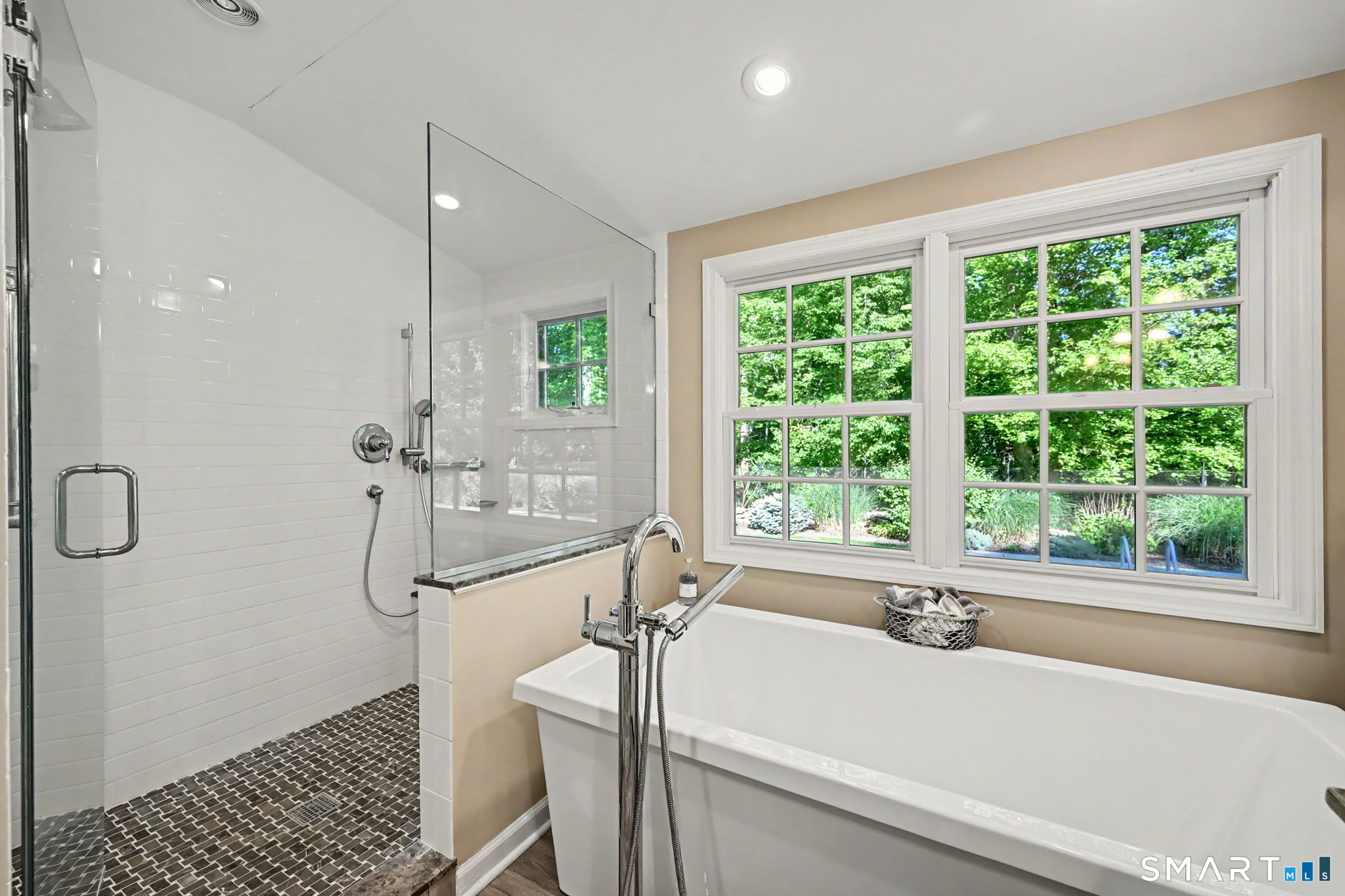 75 Norfield Road Weston, CT 06883 - Photo 18 of 36
