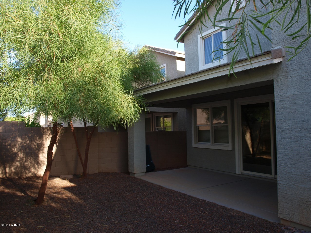 2349 East Fraktur Road Phoenix, AZ 85040 - Photo 12 of 12 Patio 1