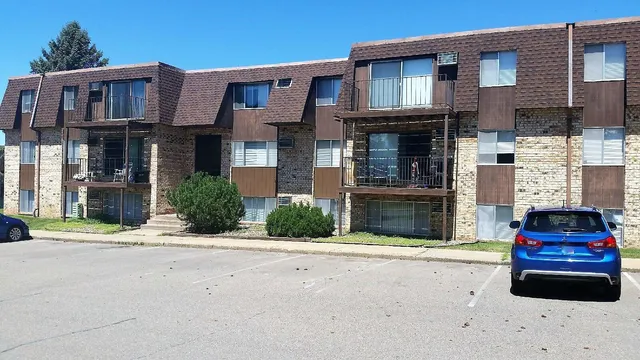 $965 | 417 South Wasson Lane, Unit G2, River Falls, WI 54022