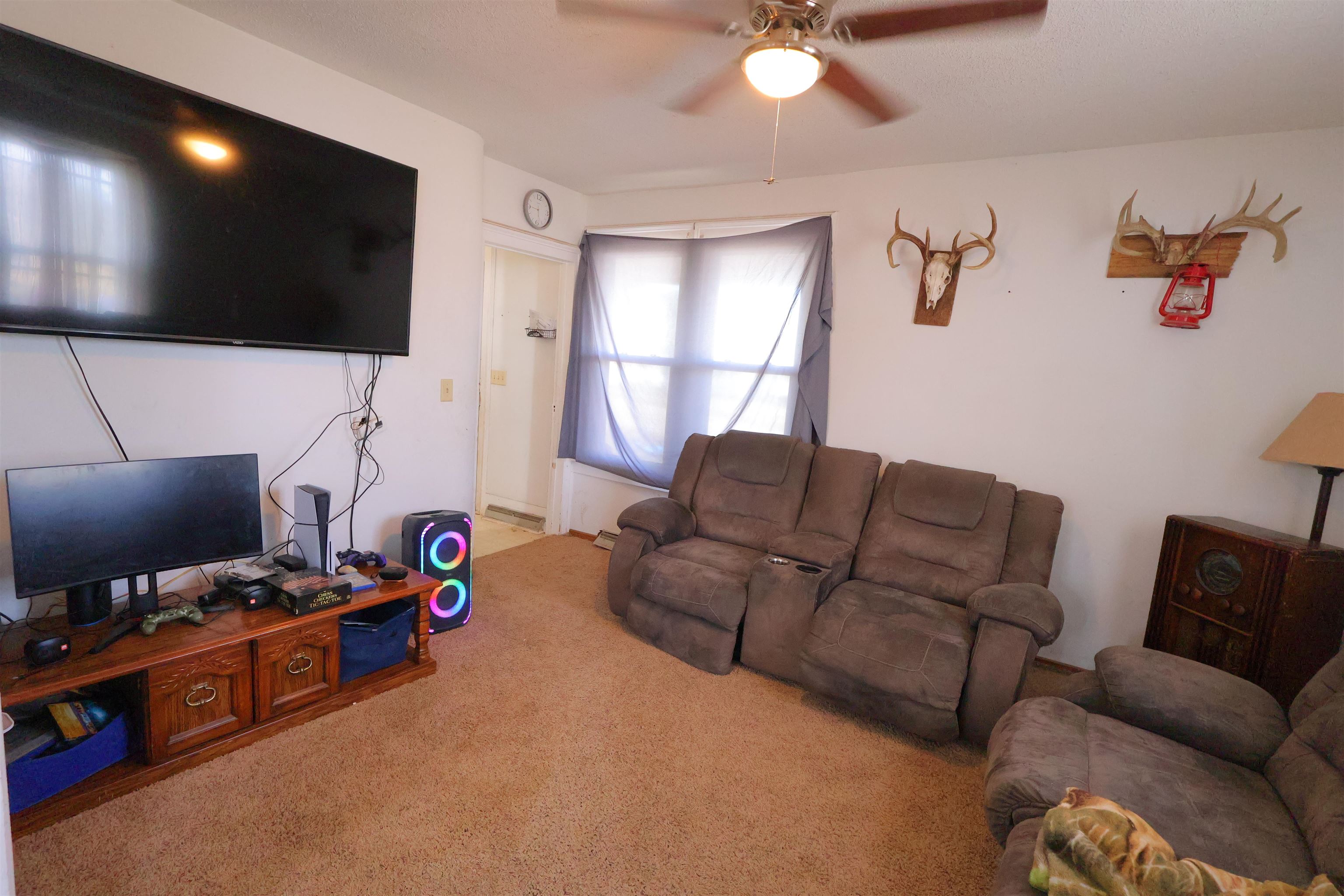 321 East Cherry Street Lancaster, WI 53813 - Photo 4 of 14