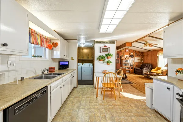 $749,000 | 55 Columbus Road, Dayton, WY 82836