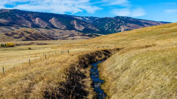 $749,000 | 55 Columbus Road, Dayton, WY 82836