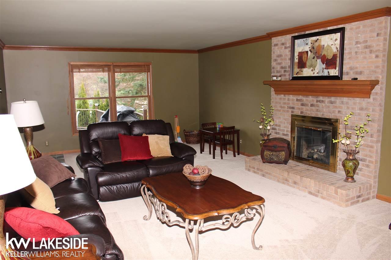 1388 Hathaway Rising Rochester Hills, MI 48306 - Photo 6 of 25