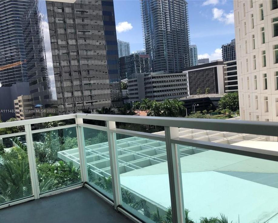 950 Brickell Bay Drive, Unit 602 Miami, FL 33131 - Photo 19 of 20