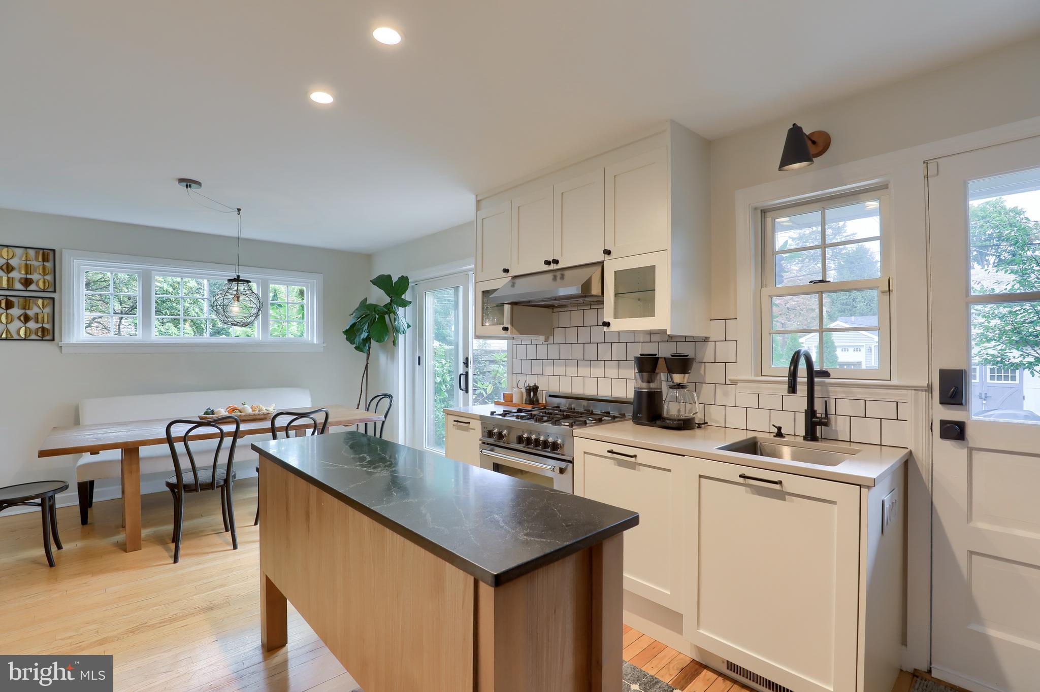 981 Pleasure Road Lancaster, PA 17601 - Photo 5 of 41 Gallery Image 5