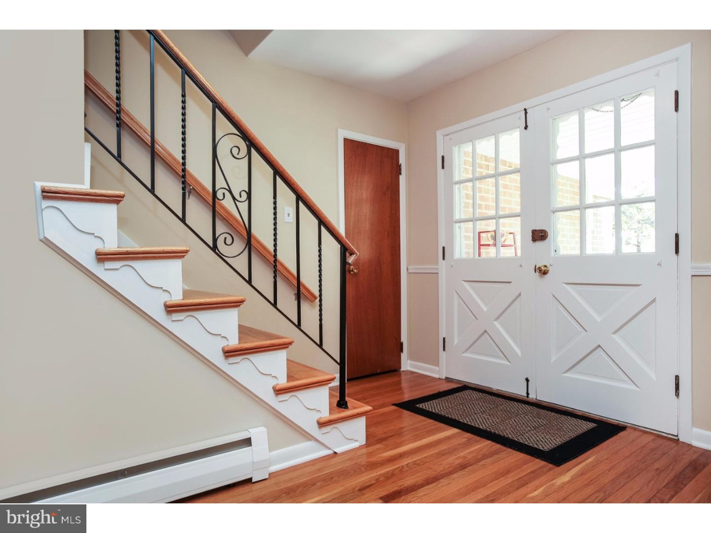 155 Ruth Road Harleysville, PA 19438 - Photo 4 of 25 Foyer