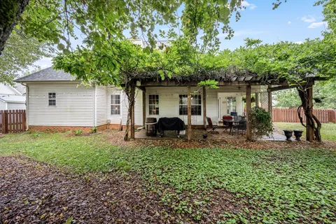 $432,500 | 3342 Meadowhill Drive, Murfreesboro, TN 37130