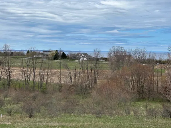 $87,000 | 8 Foxview Drive, Unit LOT: 8, Charlevoix, MI 49720