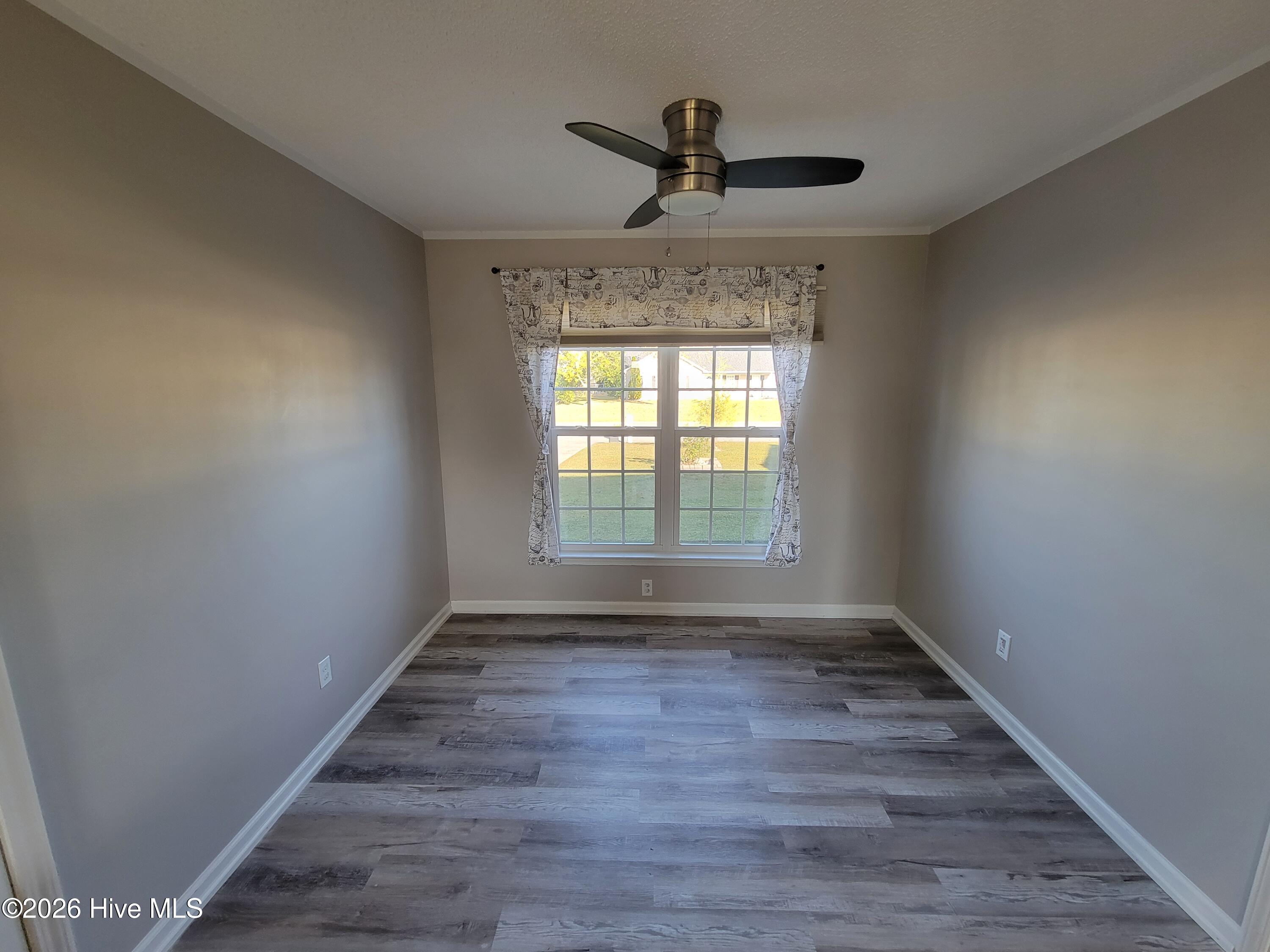 108 Annie Road Richlands, NC 28574 - Photo 5 of 21 20231028_093455